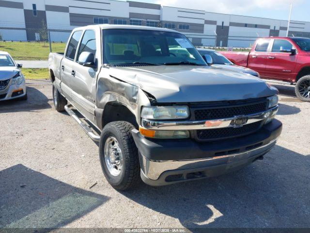  Salvage Chevrolet Silverado 2500