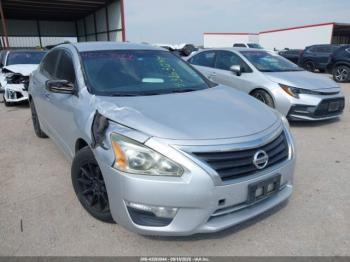 Salvage Nissan Altima