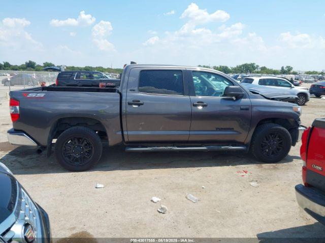 Toyota Tundra Sr5 Image 16