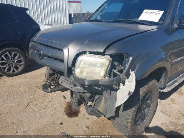 Toyota Tundra Limited V8 Image 2