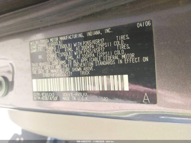 Toyota Tundra Limited V8 Image 14