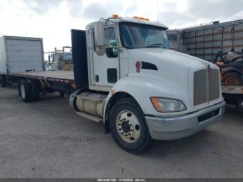  Salvage Kenworth Construction