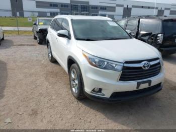  Salvage Toyota Highlander
