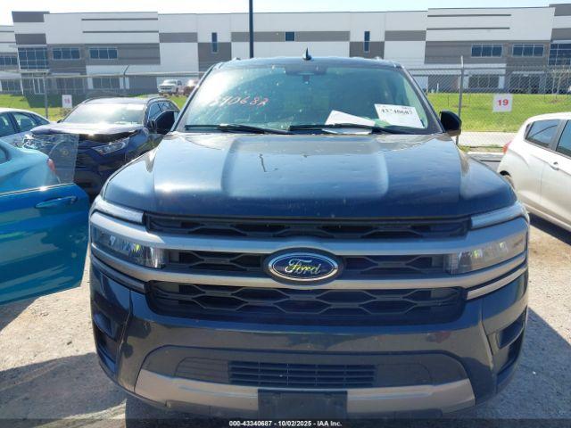 Ford Expedition Xlt Max Image 8