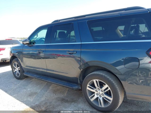 Ford Expedition Xlt Max Image 9