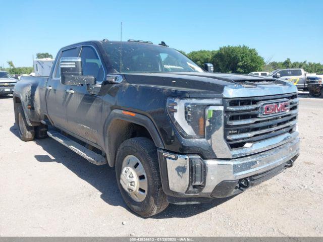  Salvage General Motors Sierra 3500HD