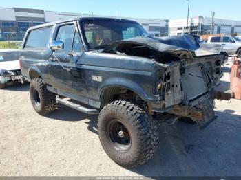  Salvage Ford Bronco