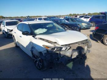  Salvage Nissan Maxima