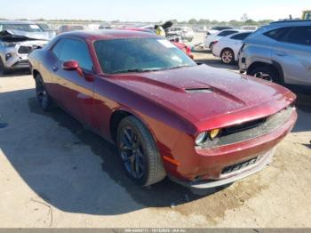  Salvage Dodge Challenger