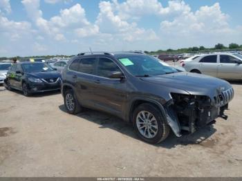  Salvage Jeep Cherokee