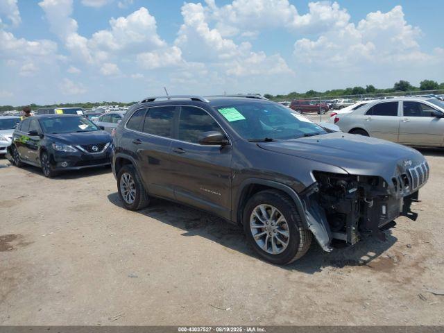  Salvage Jeep Cherokee