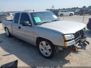  Salvage Chevrolet Silverado 1500