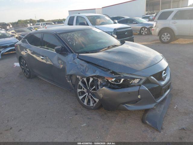  Salvage Nissan Maxima