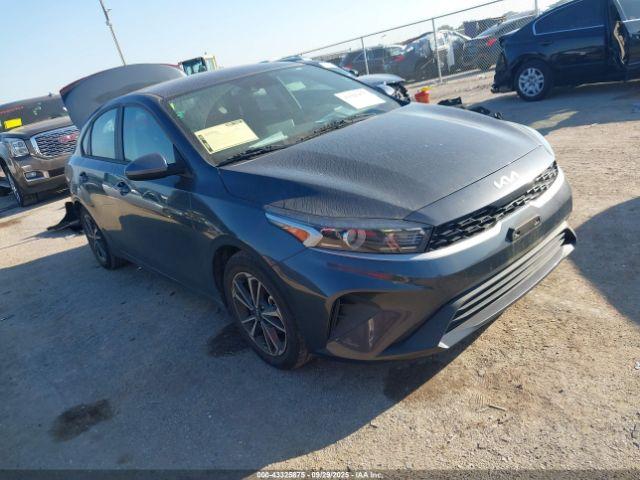  Salvage Kia Forte
