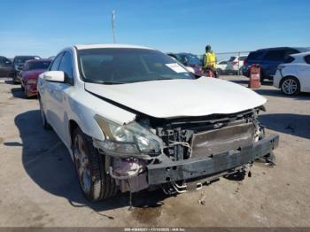  Salvage Nissan Maxima