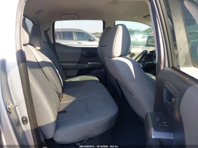 Toyota Tacoma Sr5 V6 Image 8