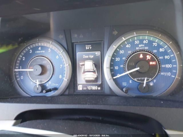 Toyota Sienna Xle Premium 8 Passenger Image 4