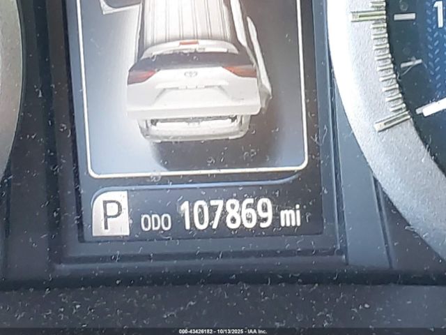 Toyota Sienna Xle Premium 8 Passenger Image 16