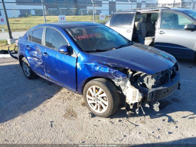  Salvage Mazda Mazda3