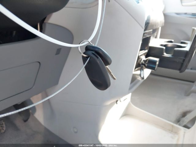 Toyota Sienna Le V6 Image 16