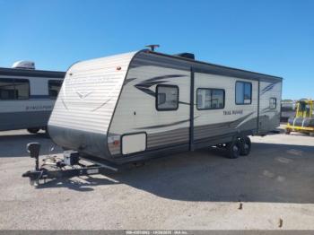  Salvage Heartland Trailrunner