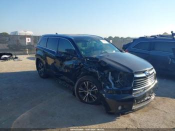 Salvage Toyota Highlander