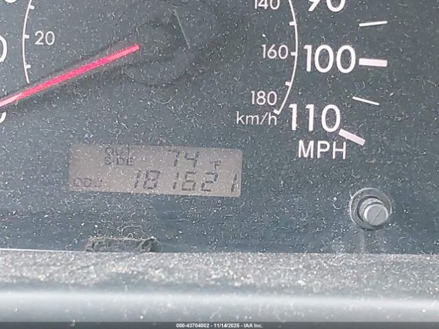 Toyota Corolla Le Image 16