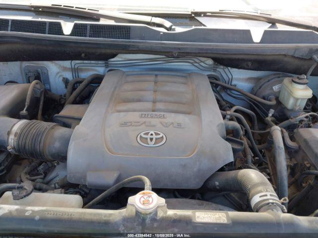 Toyota Tundra Base 5.7l V8 Image 10