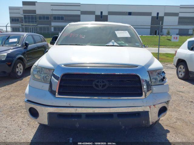 Toyota Tundra Base 5.7l V8 Image 8