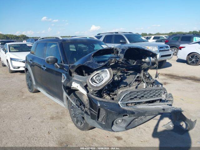 Salvage MINI Countryman