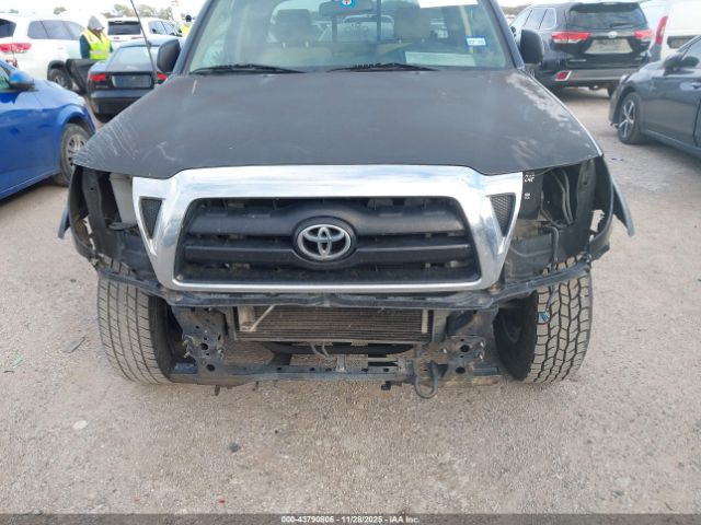 Toyota Tacoma Prerunner V6 Image 12