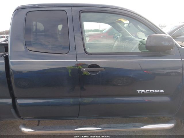 Toyota Tacoma Prerunner V6 Image 10