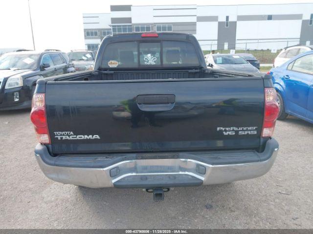 Toyota Tacoma Prerunner V6 Image 16