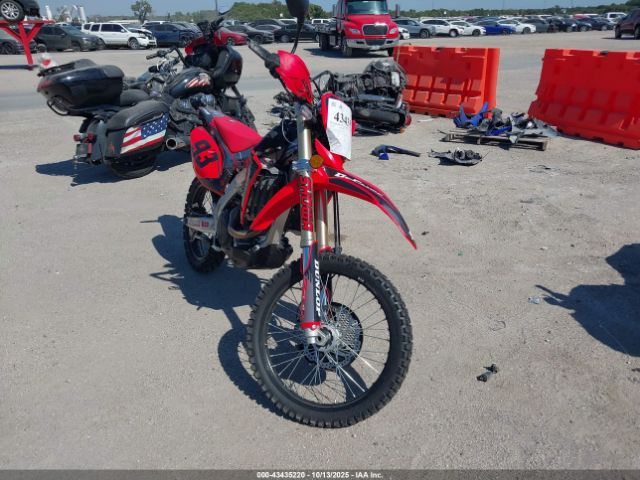 Honda Crf450 Rl Image 1