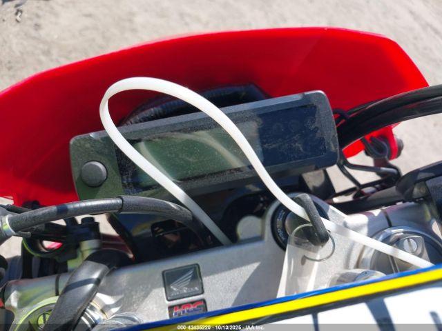 Honda Crf450 Rl Image 8