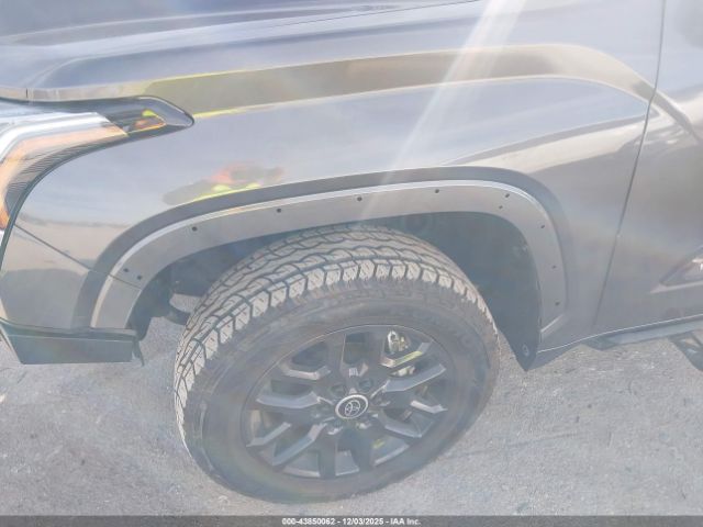 Toyota Tundra Platinum Image 9