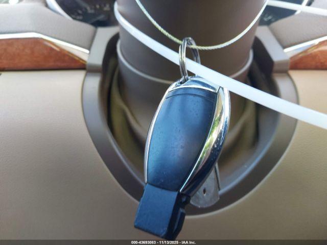 Mercedes-Benz G-Class 4matic Image 10