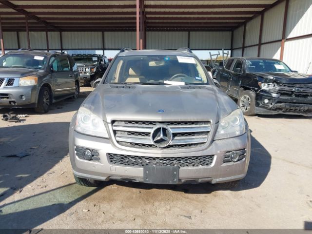 Mercedes-Benz G-Class 4matic Image 16