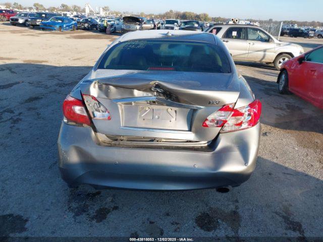 INFINITI M37 Image 15