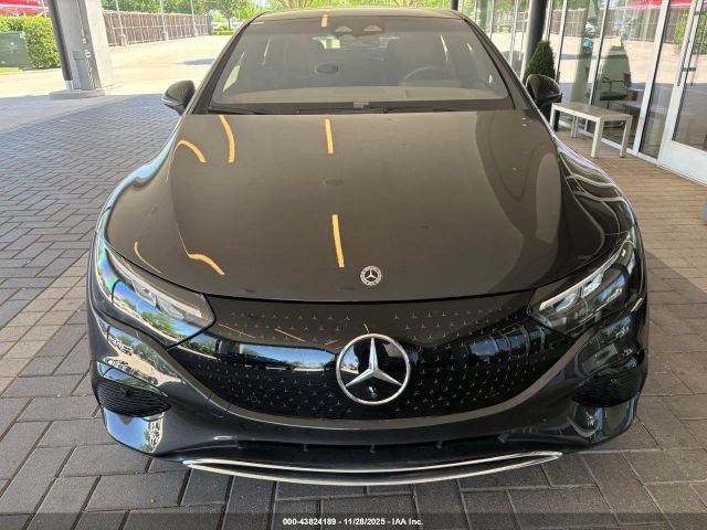 Mercedes-Benz EQE Image 10