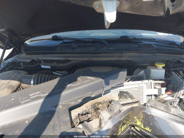 Ram 1500 Laramie  4x2 5'7 Box Image 5