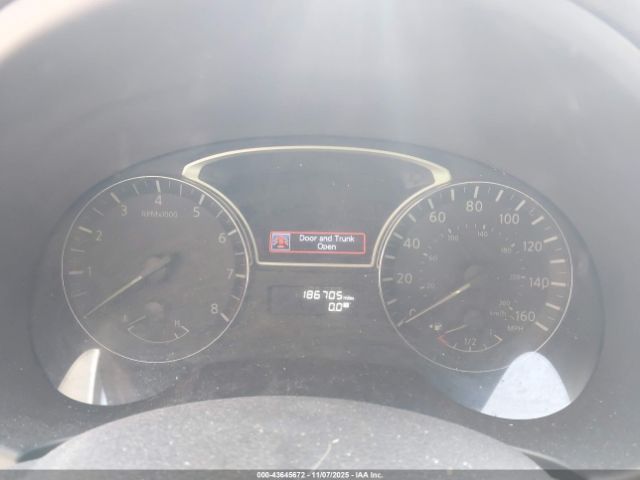 Nissan Altima 2.5 S Image 7