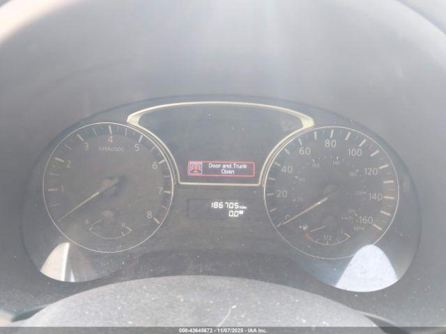 Nissan Altima 2.5 S Image 7