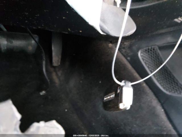 Dodge Challenger Sxt Image 7