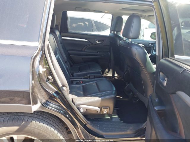 Toyota Highlander Xle V6 Image 5