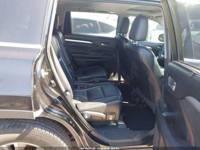 Toyota Highlander Xle V6 Image 5