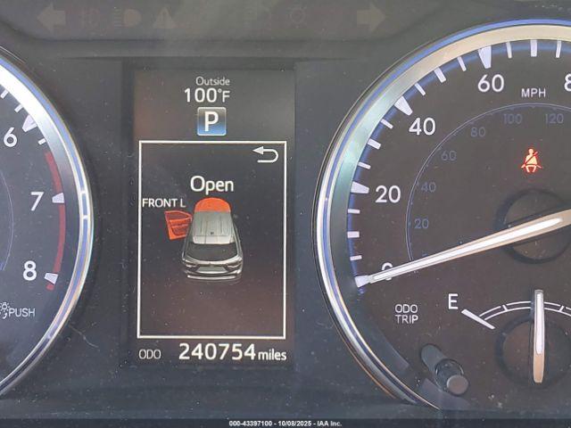 Toyota Highlander Xle V6 Image 12