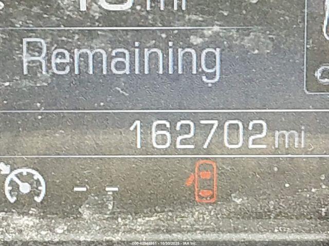 GMC Yukon Slt Image 9