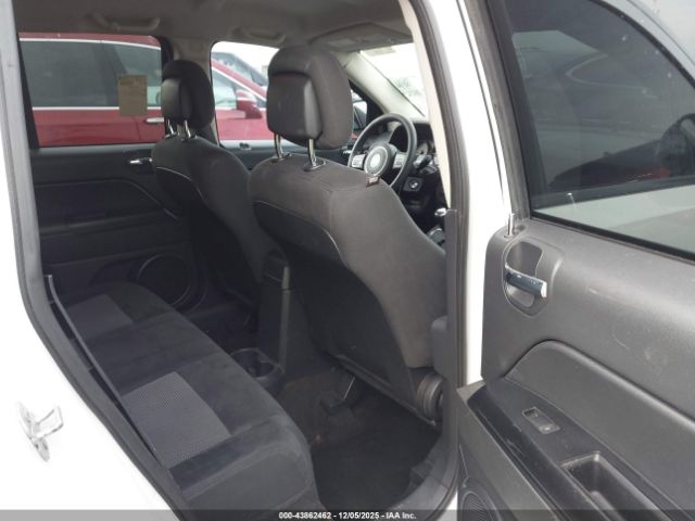 Jeep Compass Sport Image 3