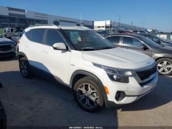  Salvage Kia Seltos